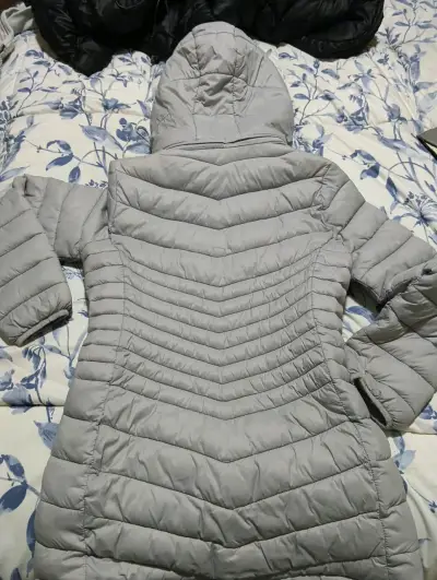 Parka gris con capucha para mujer talla S - miniatura 2