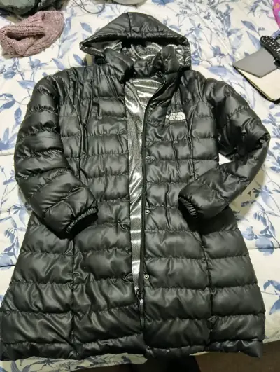 Abrigo largo negro The North Face para invierno - miniatura 1