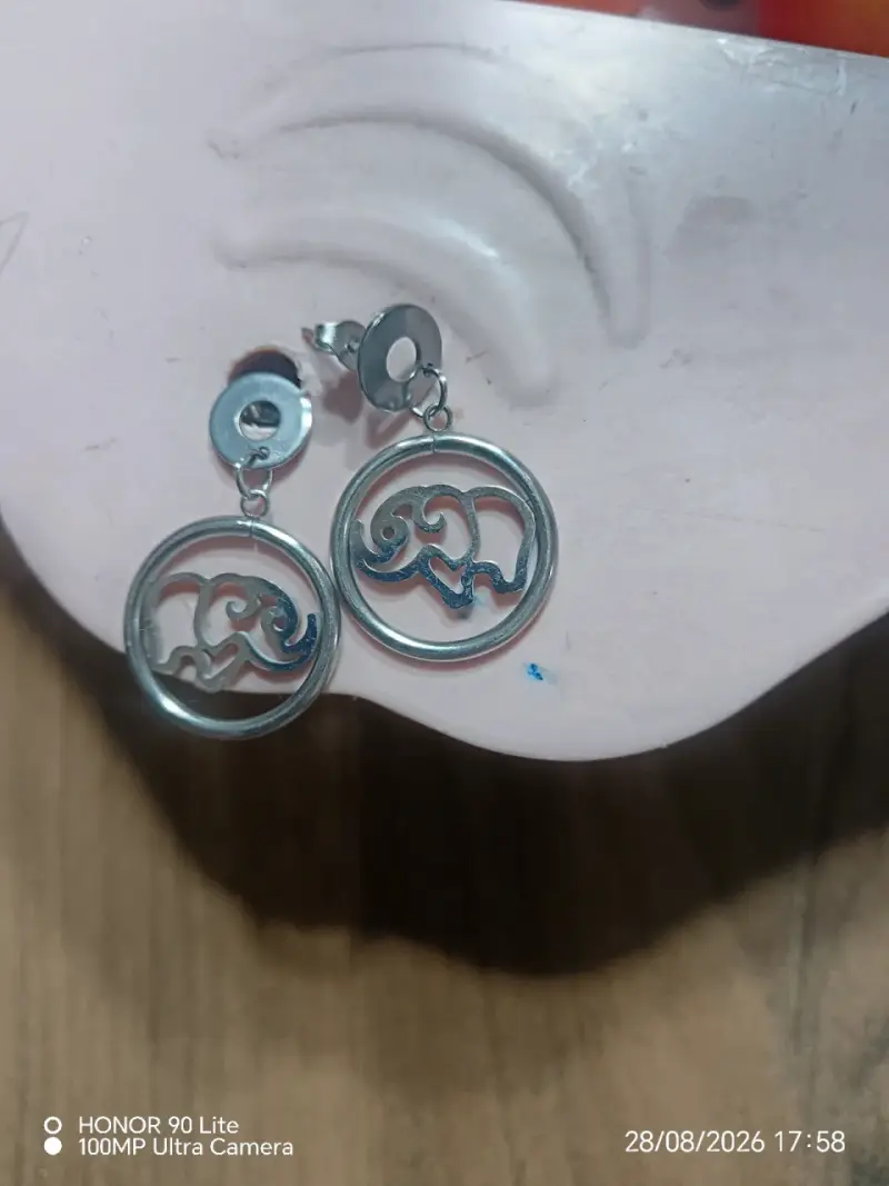 Aros colgantes de acero con diseño de elefante - 2