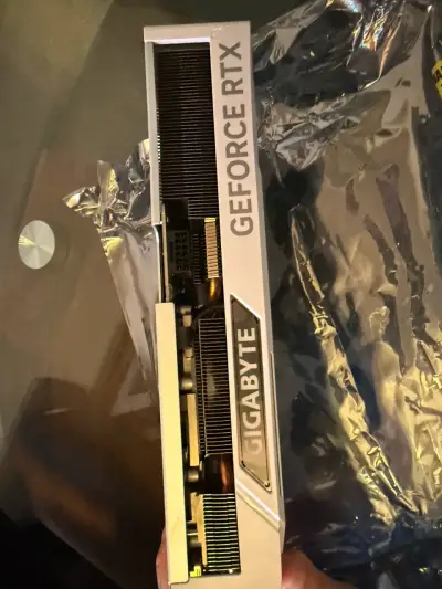 Tarjeta Gráfica Gigabyte GeForce RTX 4070 Super - miniatura 5