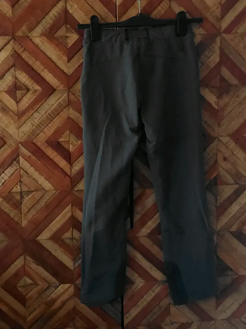 Pantalón outdoor niña color gris Lippi - 2
