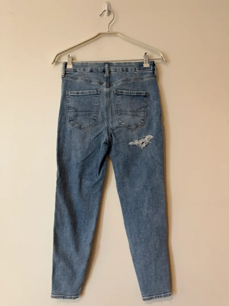 Jeans desgastados American Eagle para mujer - 3