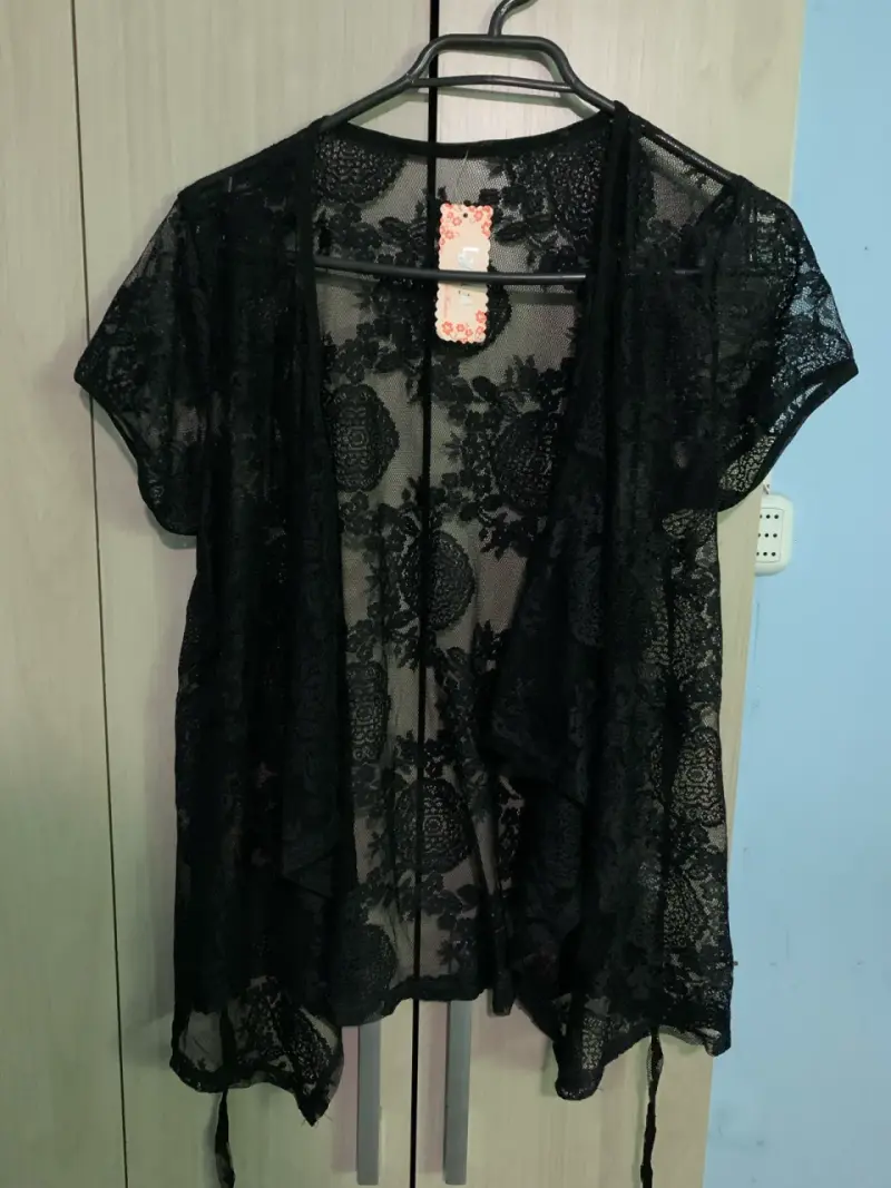 Kimono de encaje negro para mujer - 1
