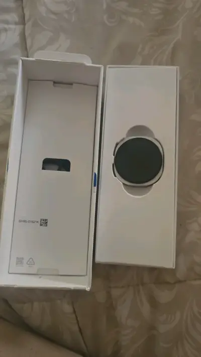 Samsung Galaxy Watch 8 nuevo en caja - miniatura 2