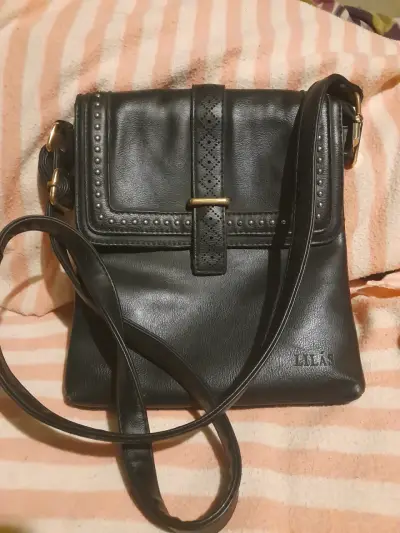 Cartera cruzada negra de cuero Lilas - miniatura 1