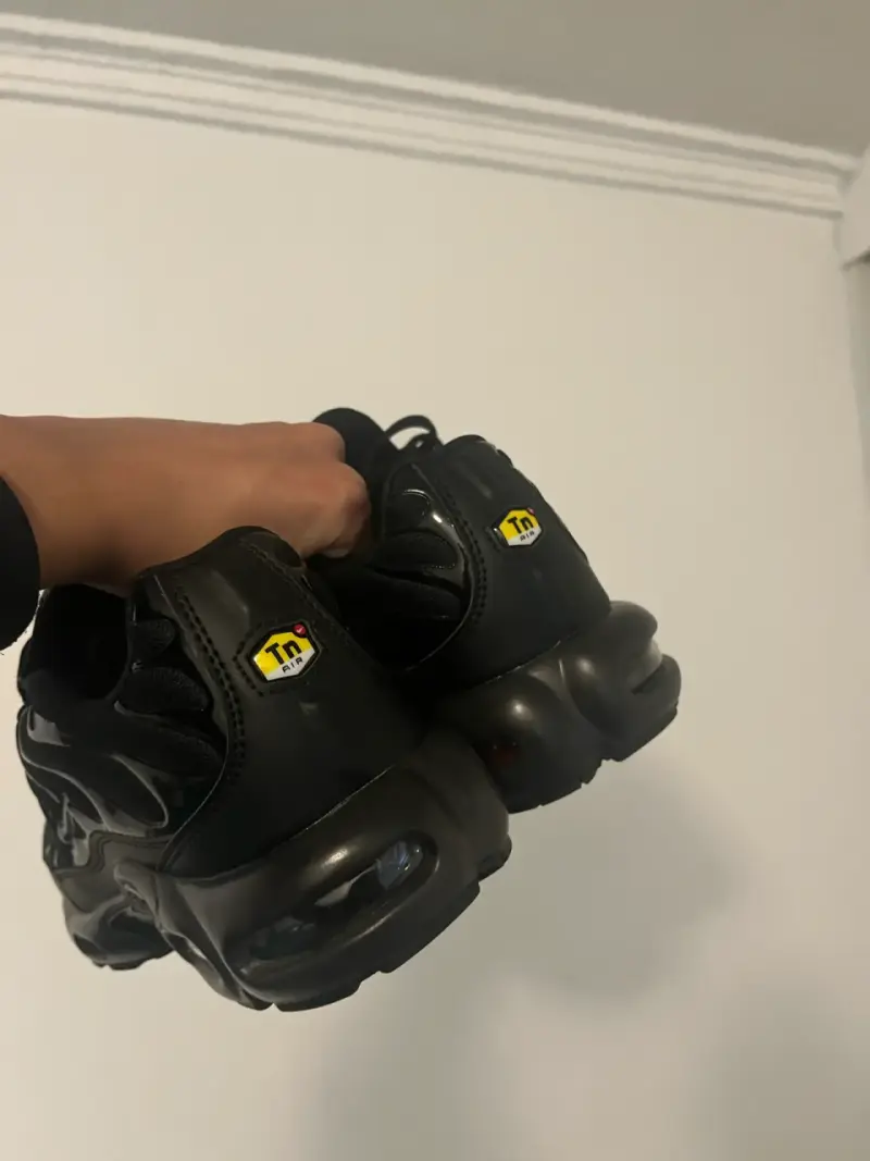 Nike Tn - 4