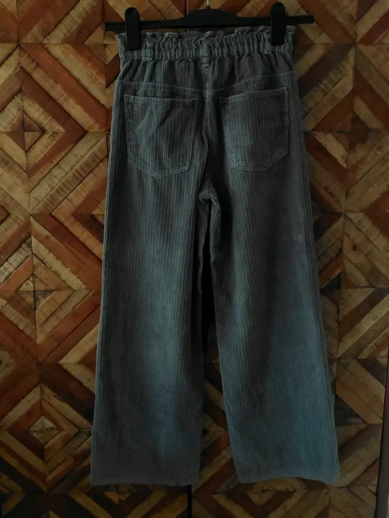 Pantalones Zara de pana gris para niña - 2