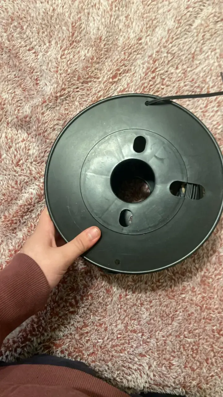 Carrete de cable negro para uso general - 2
