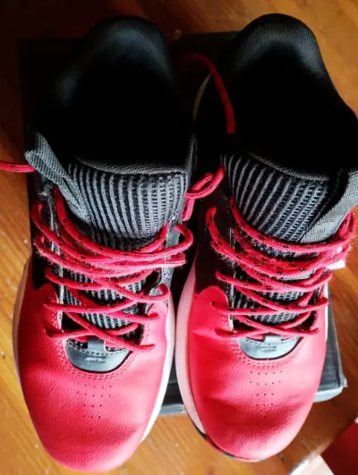 Zapatillas Basketball Under Armour 40/41 - miniatura 2