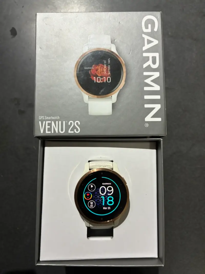 Smartwatch Garmin Venu 2S con GPS y pantalla táctil - 3