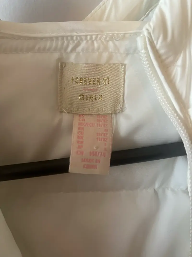 Chaqueta acolchada blanca para niña Forever 21 - 3