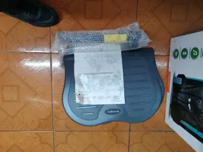 Aspiradora Karcher NT 30/1 para polvo y agua - miniatura 1