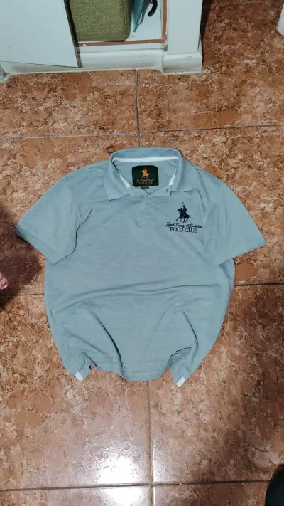 Se vende lote de ropa se manda video al dm - miniatura 3