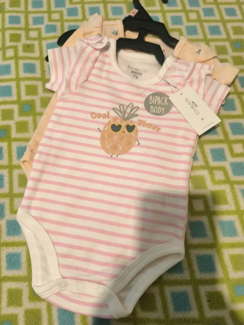 Pack de bodies para bebé Chess Baby 3 meses