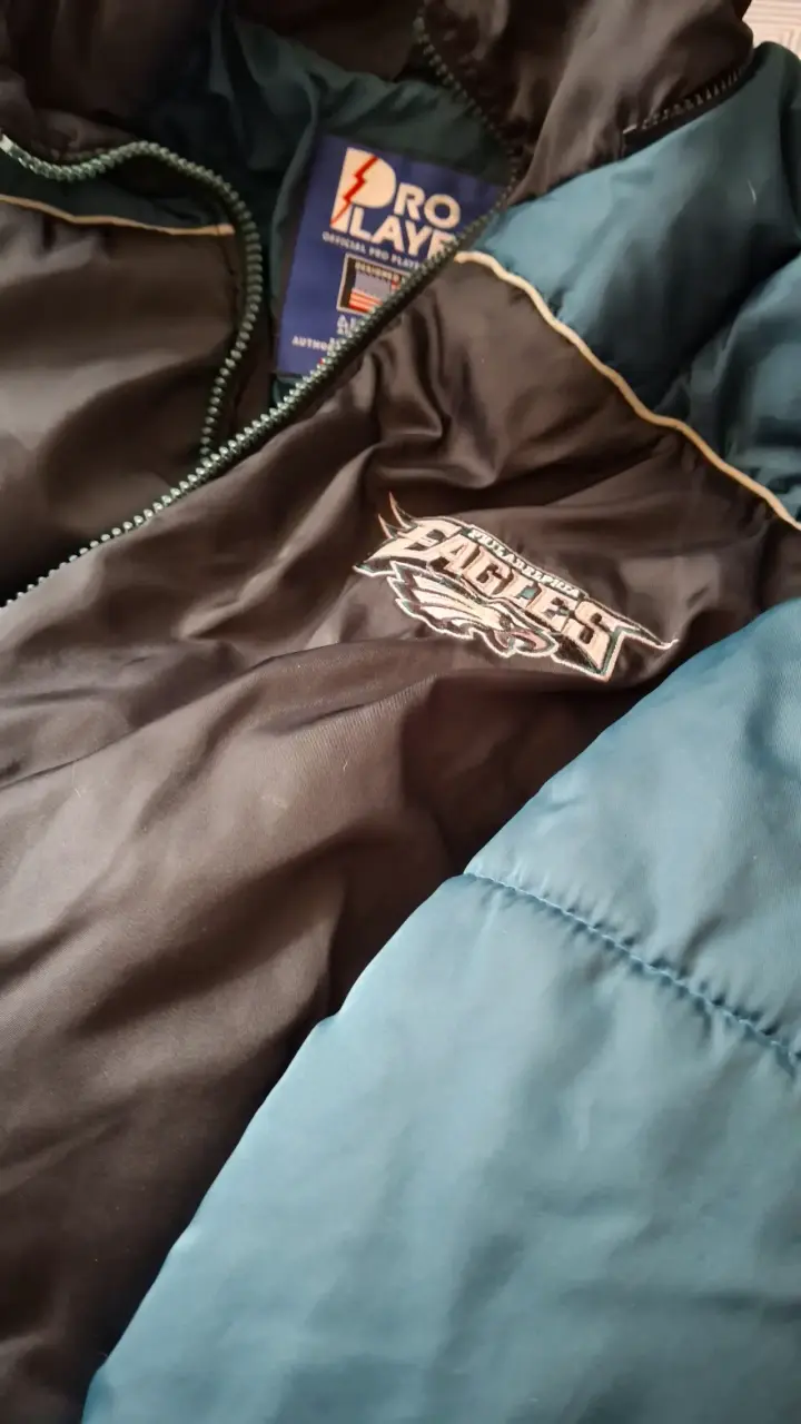 Chaqueta NFL Pro Player Eagles 90's - 2