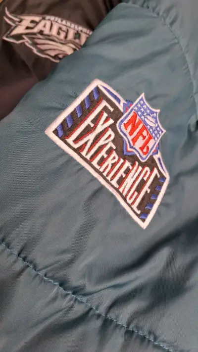 Chaqueta NFL Pro Player Eagles 90's - miniatura 3