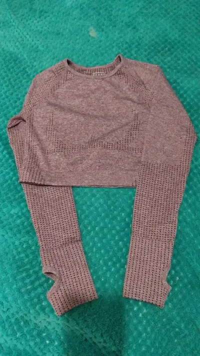 Polera deportiva manga larga color morado - miniatura 1