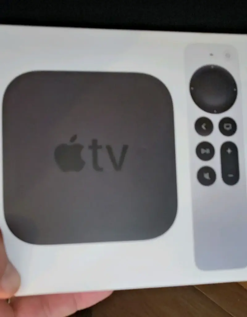 Apple TV 4K 64GB con control remoto - 3