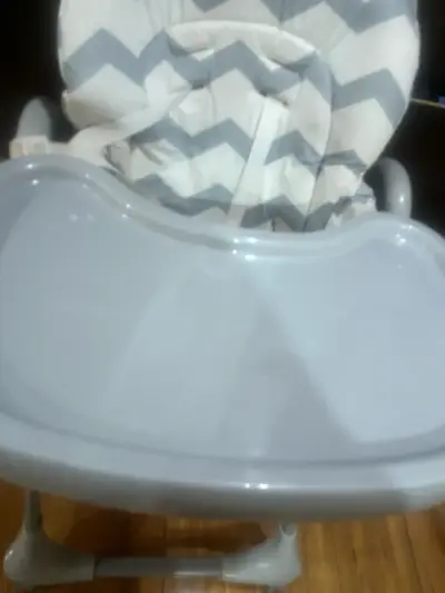 Silla de Comer para Bebé con Bandeja Gris - miniatura 3