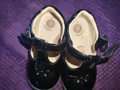 Zapatos de charol negro para niña Colloky - miniatura 2