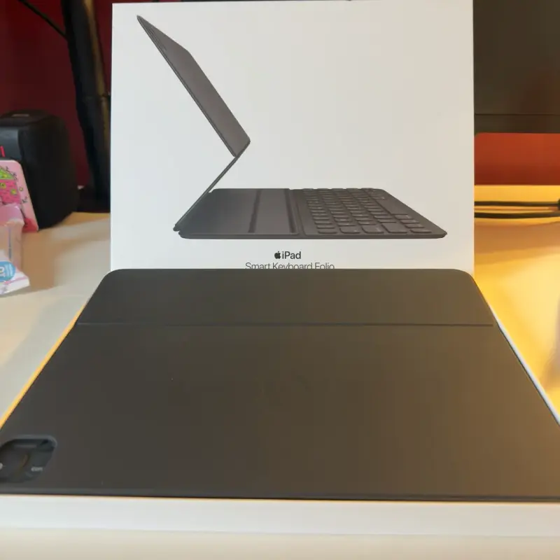 Smart Keyboard para iPad Pro 12.9” - 2