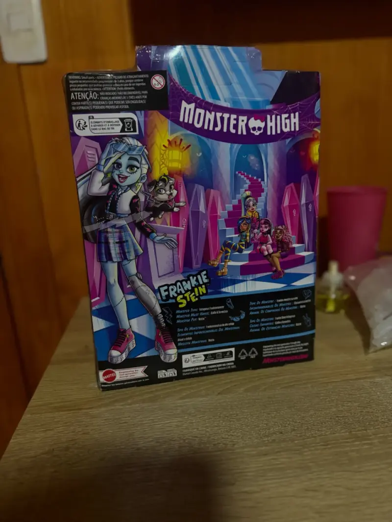 Muñeca Monster High Frankie Stein con Accesorios - 3