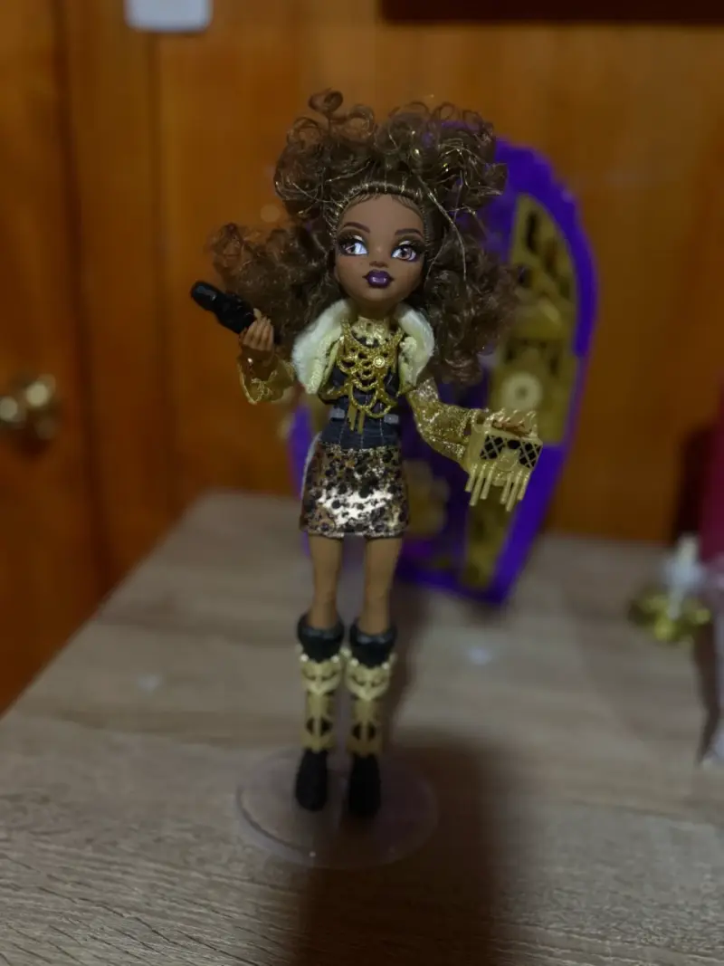 Muñeca de colección - 1