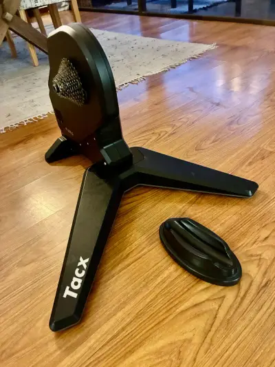 Rodillo de Entrenamiento Tacx Flux S para Bicicleta - miniatura 3