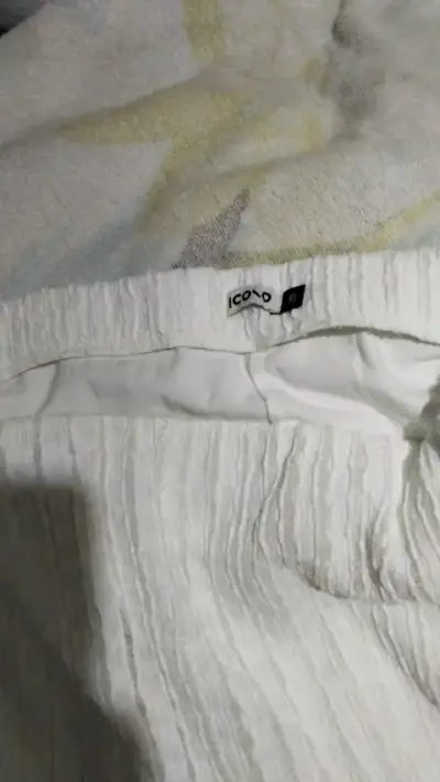 Conjunto de ropa blanca de dos piezas talla XXL - miniatura 4
