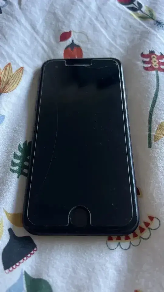 iPhone SE 64 GB negro - 5