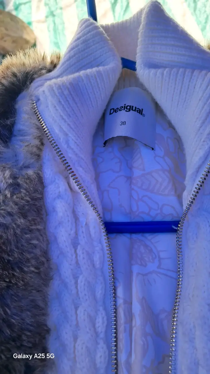 Chaqueta de invierno Desigual con forro de piel sintética - 6