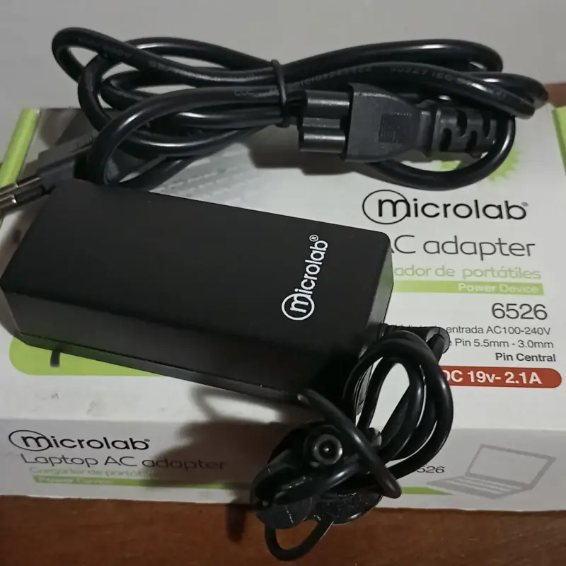 Cargador de Laptop Microlab para Samsung NC110 - 4