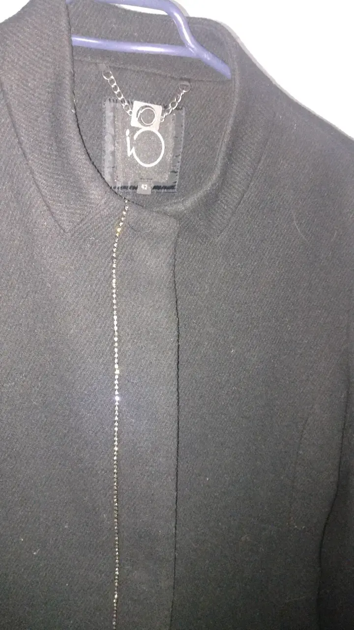 Abrigo negro elegante para mujer - 3