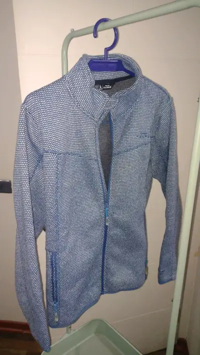 Chaqueta azul con diseño de puntos para mujer - miniatura 3