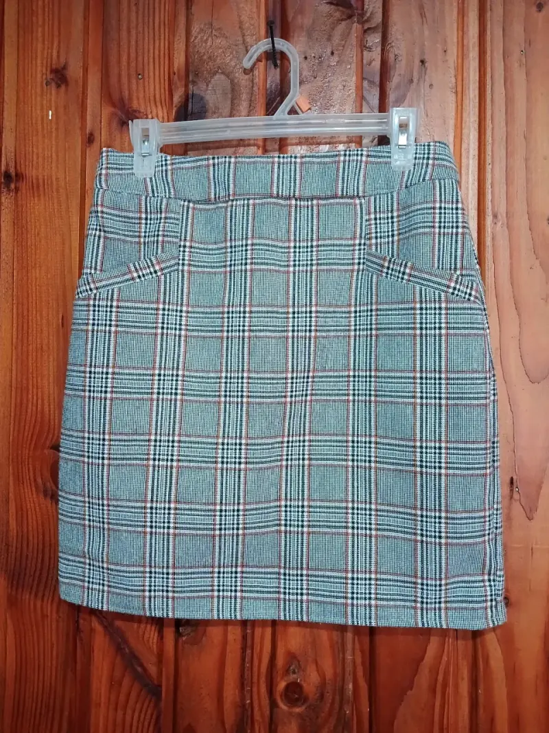 Falda corta Nicopoly talla M - 1