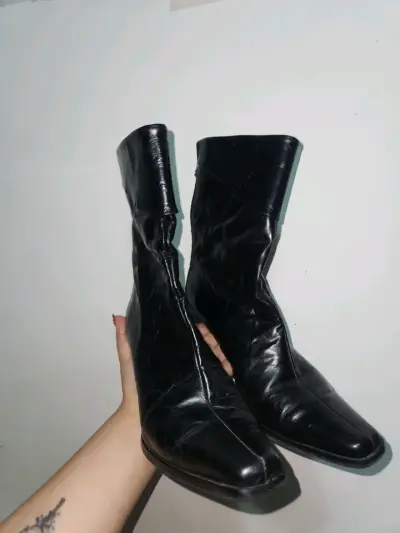 Botines POLLINI de cuero negro con tacón alto - miniatura 5