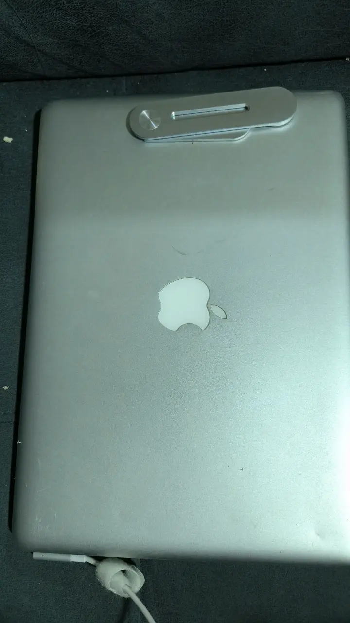 MacBook Pro 13 pulgadas Mid 2012 en buen estado - 1