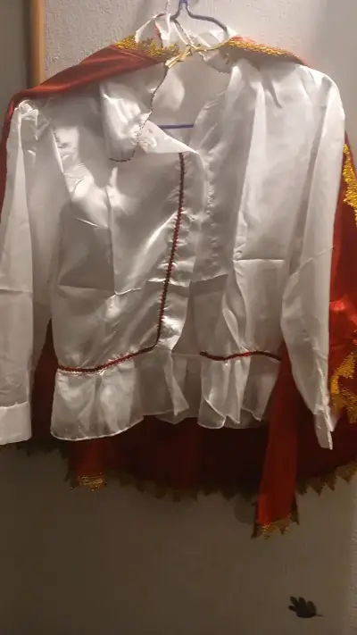 Traje tipico La Tirana niña talla 14-16 - miniatura 1