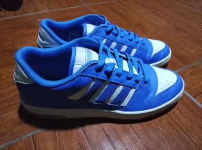 Zapatillas deportivas azules Adidas para hombre - miniatura 1