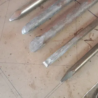 Juego de cinceles para martillo Makita - miniatura 2