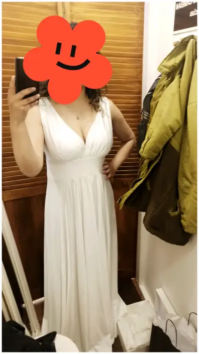 Vestido largo blanco elegante para mujer - miniatura 2
