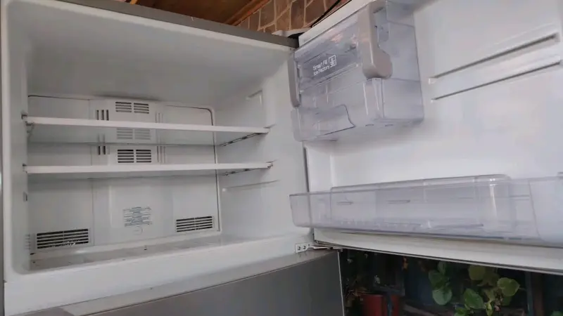 Refrigerador GE In-genious con Zona Express Chill - 2
