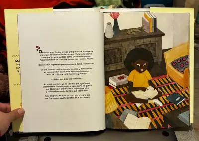 Libro 'Todos Deberíamos Ser Feministas' de Chimam - miniatura 2