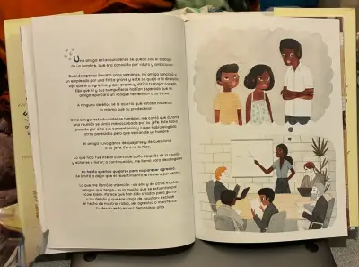 Libro 'Todos Deberíamos Ser Feministas' de Chimam - miniatura 3