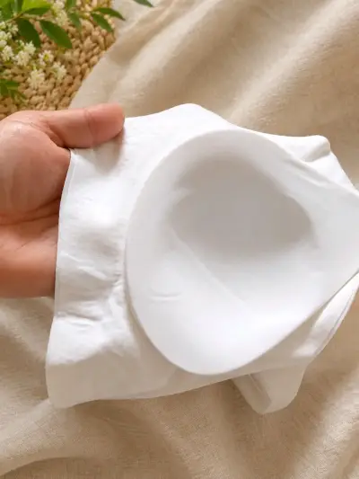 Sostenes sin costuras en colores neutros - miniatura 5
