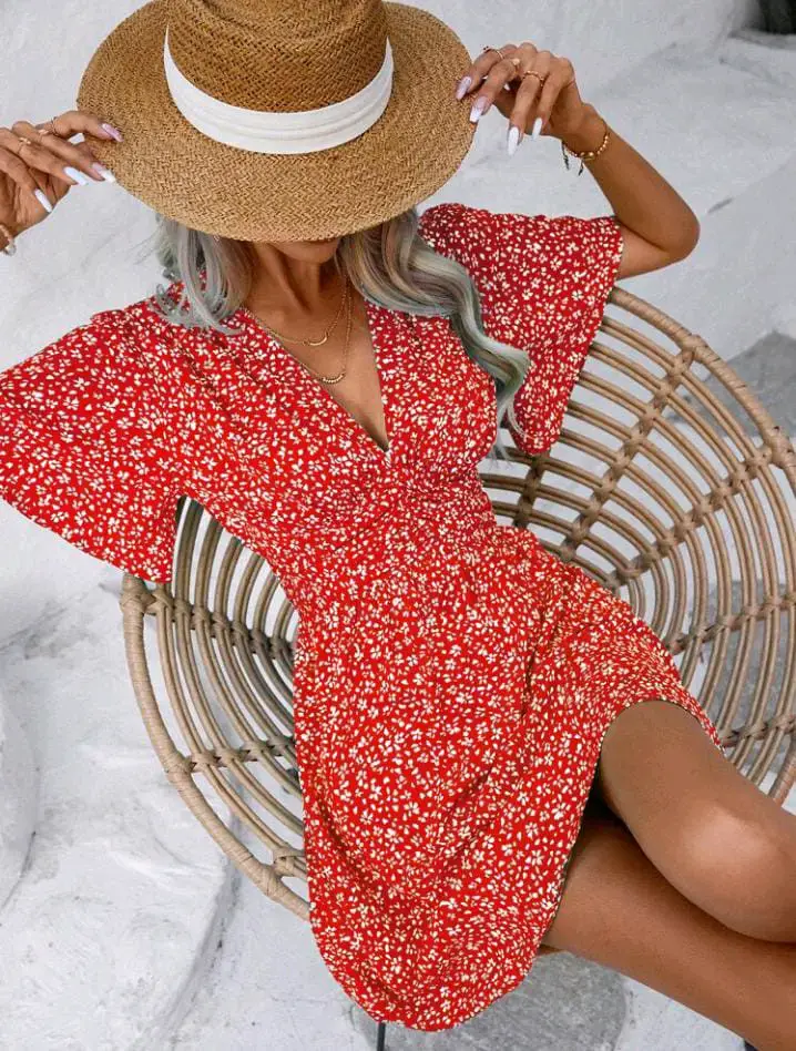 Vestido Rojo Floral de Verano - 1