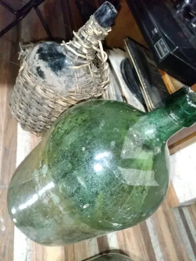 Botellones de vidrio antiguos para decoración - miniatura 2