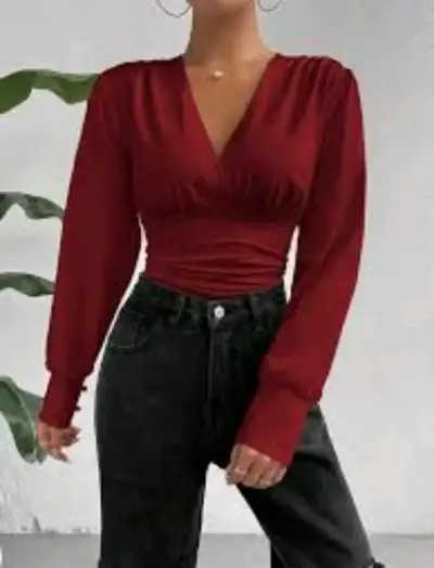 Blusa roja de manga larga con escote en V - miniatura 1