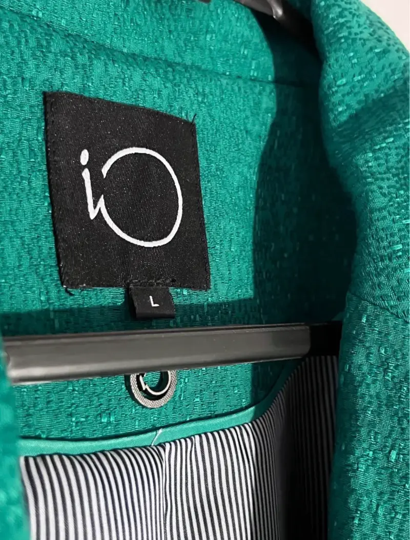 Blazer verde esmeralda para mujer marca IO - 2