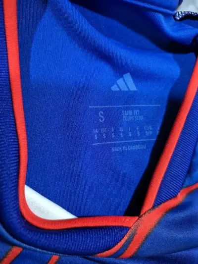 Camiseta Adidas Universidad de Chile 2026 Azul - miniatura 3